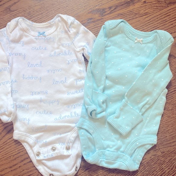 Carter’s Newborn bundle - Picture 4 of 4